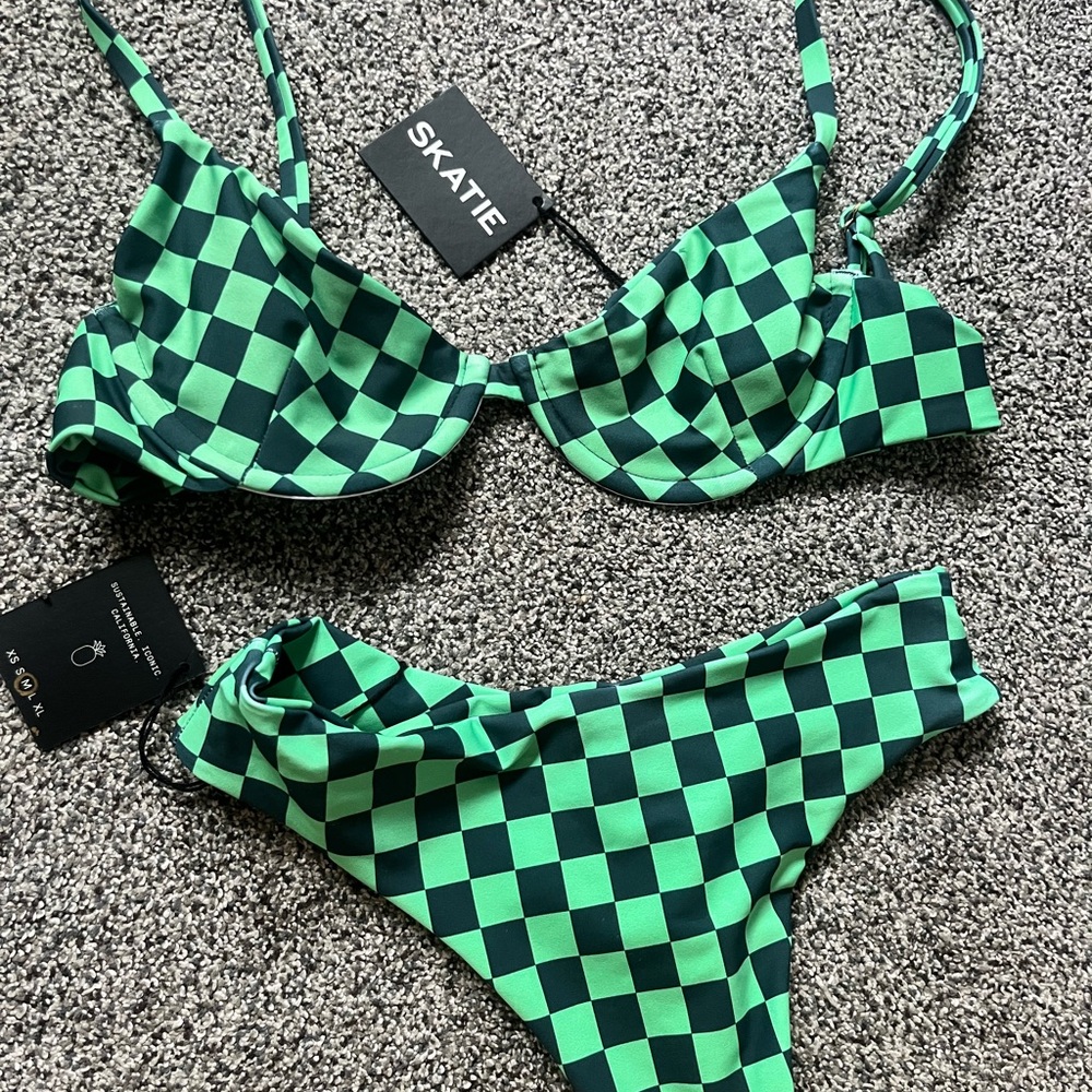 Skatie KOKOMO Green Checkered Bikini Set